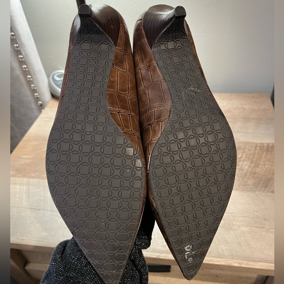 Brown women’s pumps 8 - Picture 2 of 3